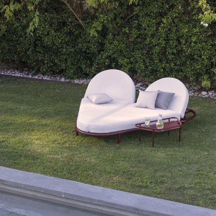 chaise longue de jardin